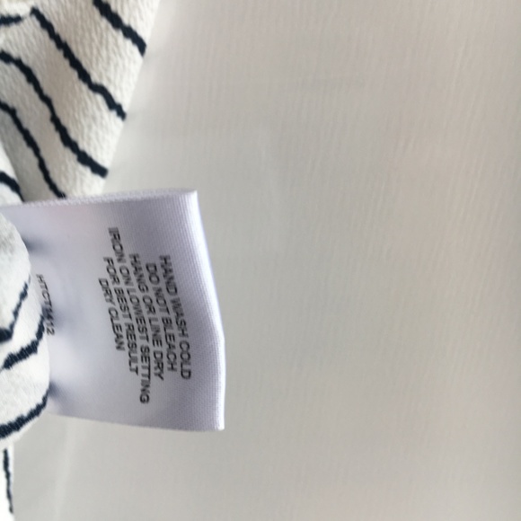 NWT Romeo + Juliet Couture Striped Crop Tank - Picture 5 of 7